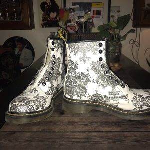 Doc Marten Boots